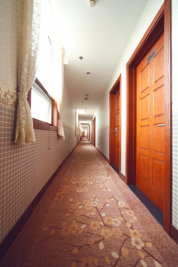Nostalgia Hotel Beijing- Xidan Exterior foto